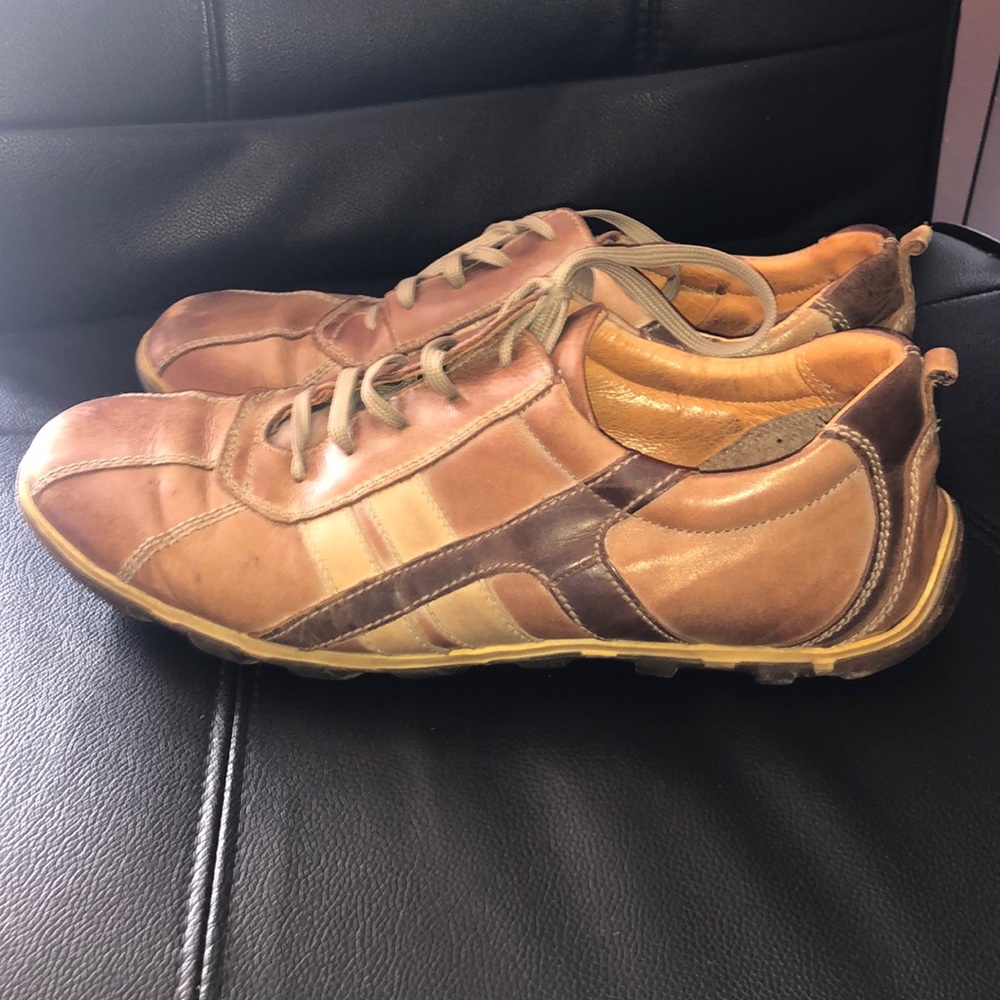 Men shoes. Leather. Size 42